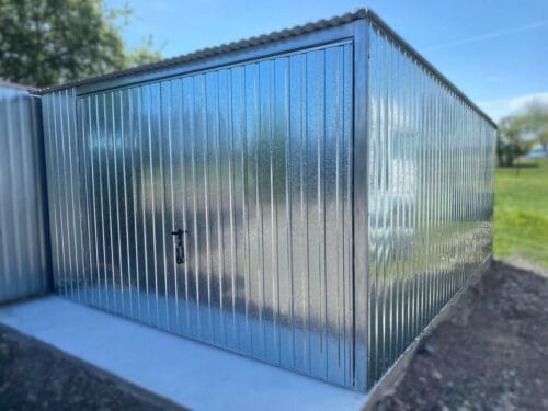 Lemezgarázs 3,5x5m Horganyzott | Klasszikus függőleges T7 panel | Billenőkapu