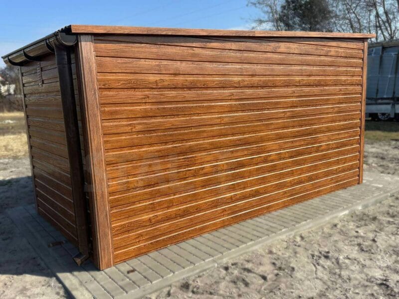 D218_3 Kerti tároló 2×3,5 m Aranytölgy | Keskeny front 2m | Ereszcsatorna és Ablak | Erősített szerkezet